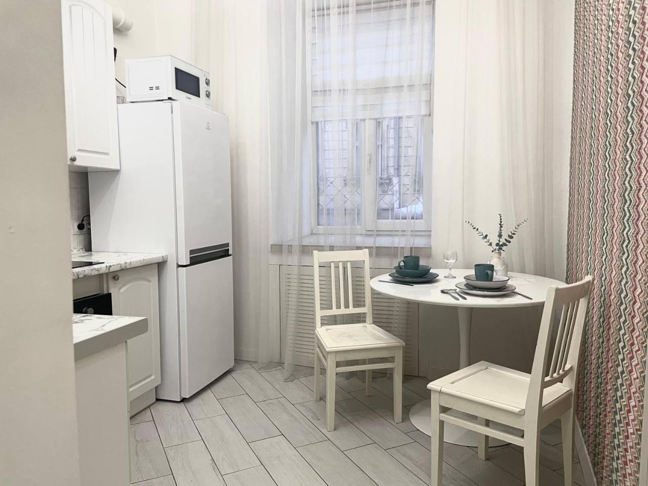 Куліша 15, Апартаменти В Центрі,Тц Форум,Оперний Lviv Dış mekan fotoğraf